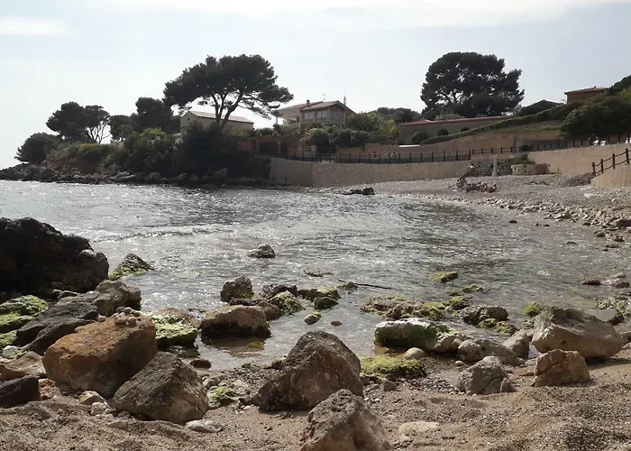 Nature Et Loisirs: Parking/ Piscine Appartement *